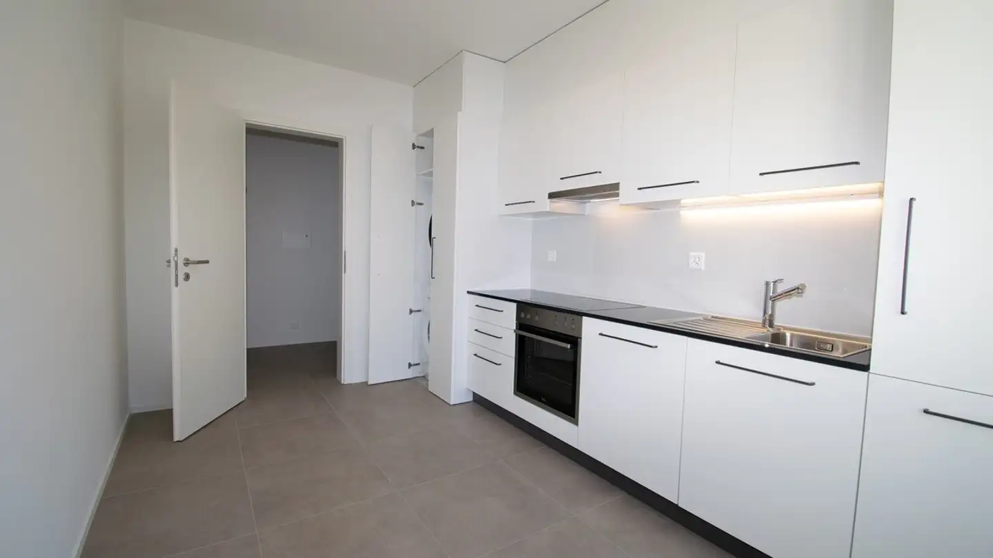 Appartamento in affitto - Via Generale Guisan 10, 6710 Biasca - Foto 2