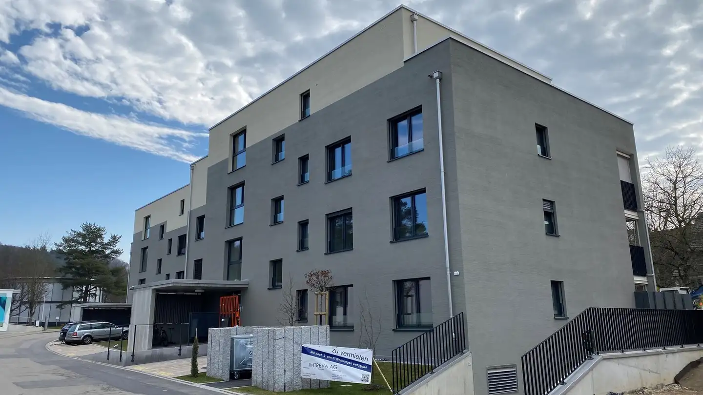 Parkplatz im Freien mieten - Breitgartenstrasse 4, 4226 Breitenbach