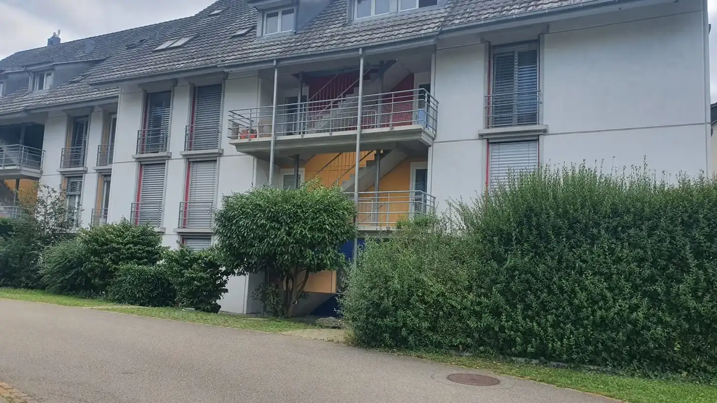 Studio for rent - Baumgartenstrasse 10, 8108 Dällikon
