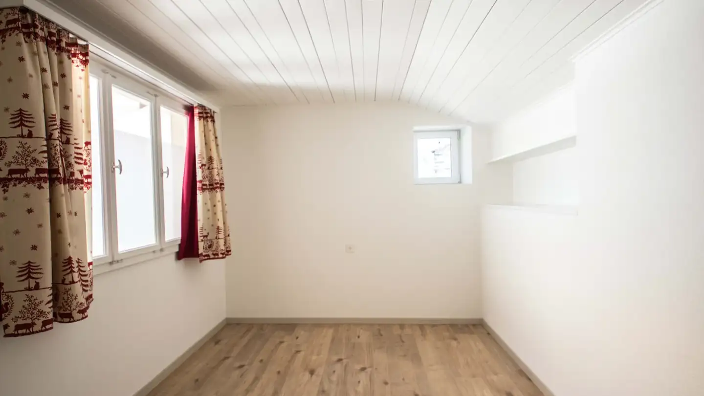 Apartment for rent - Via Da La Pesa 4, 7742 Poschiavo - Photo 2