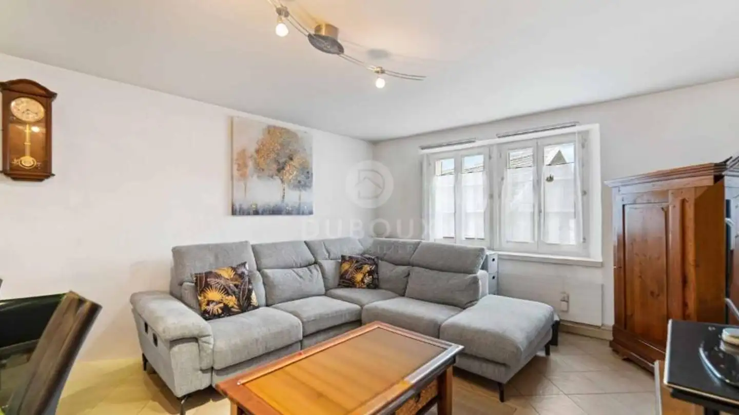 Appartement à vendre - 1322 Croy