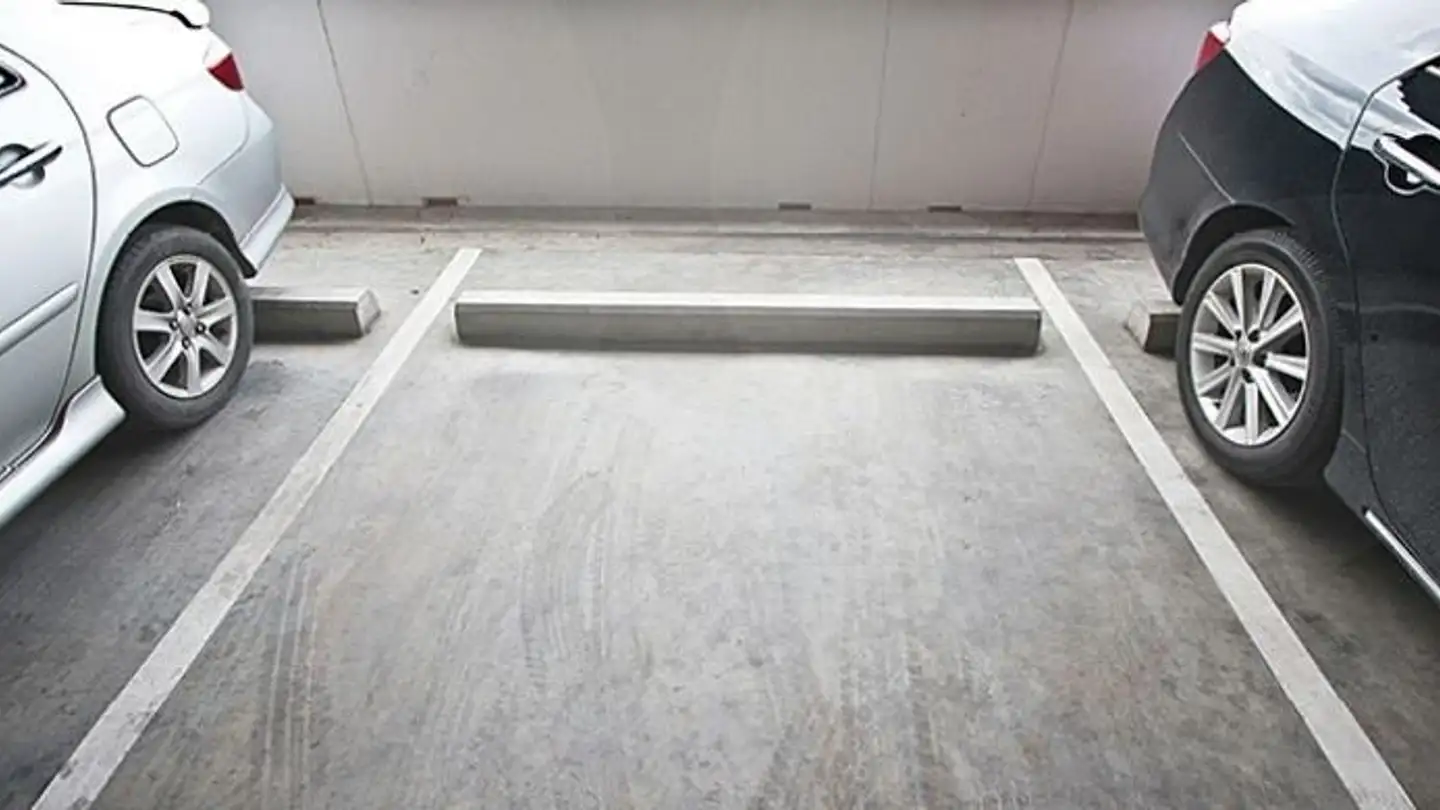 Single garage for rent - Voräckerweg, 8905 Arni AG