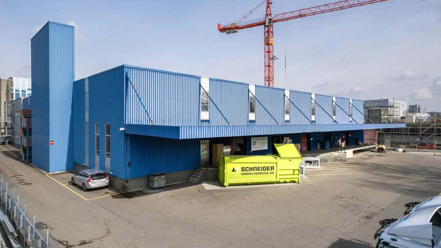 Industrial property for rent - Furtbachstrasse 18, 8107 Buchs ZH