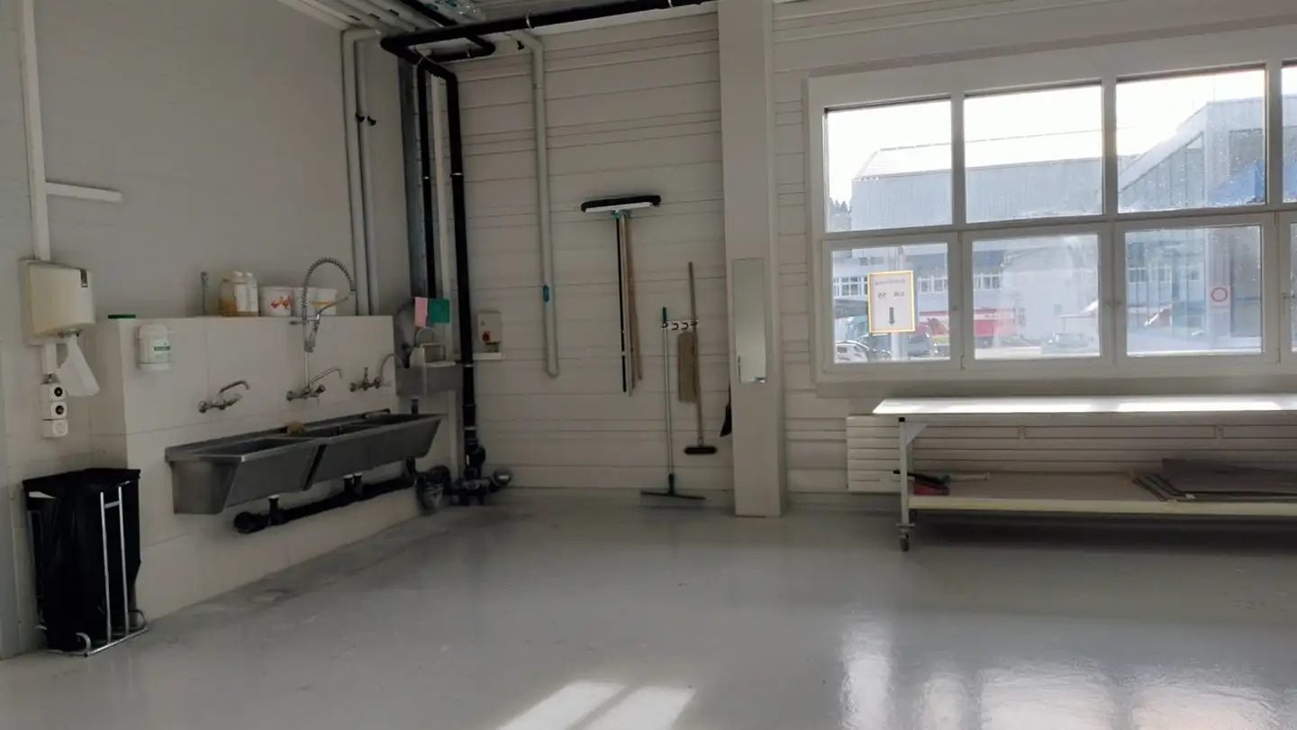 Gewerbe mieten - St. Galler Strasse, 9200 Gossau SG - Foto 2