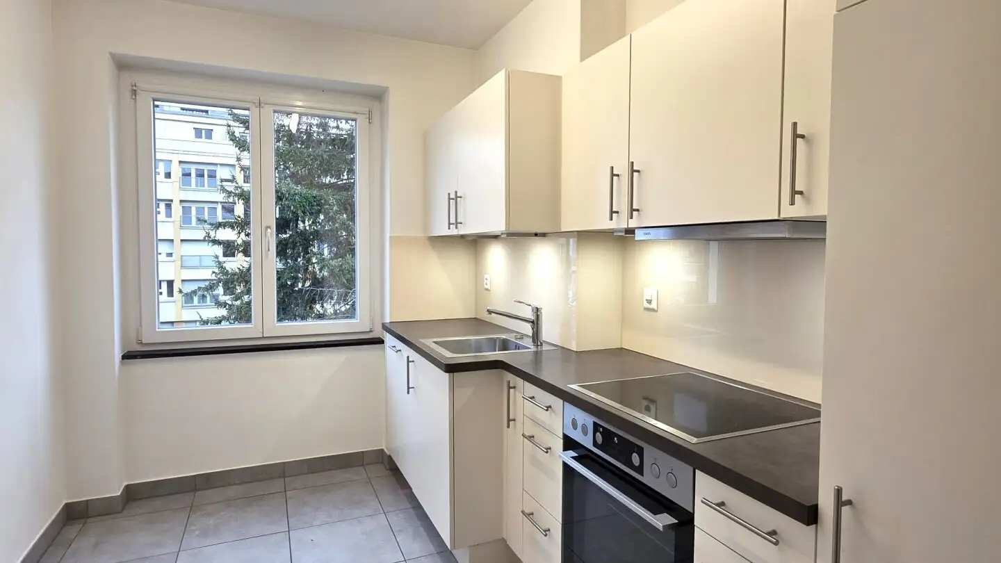 Wohnung mieten - Bahnhofstrasse, 4133 Pratteln