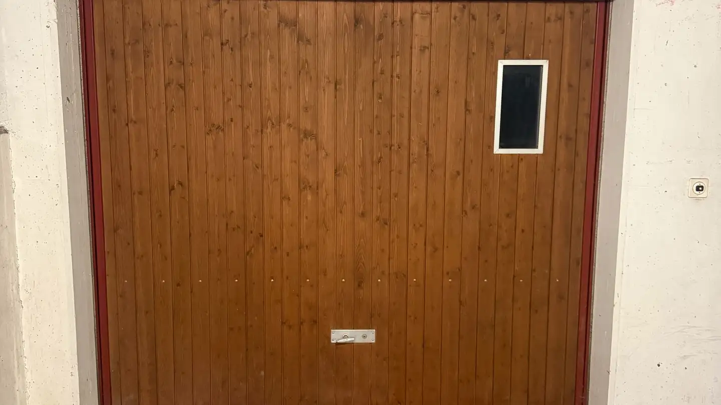 Garage individuel à louer - Rebbergstrasse 25, 8917 Oberlunkhofen