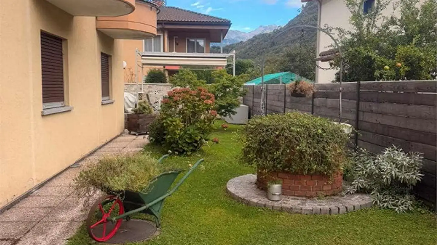 Apartment for rent - 6802 Rivera