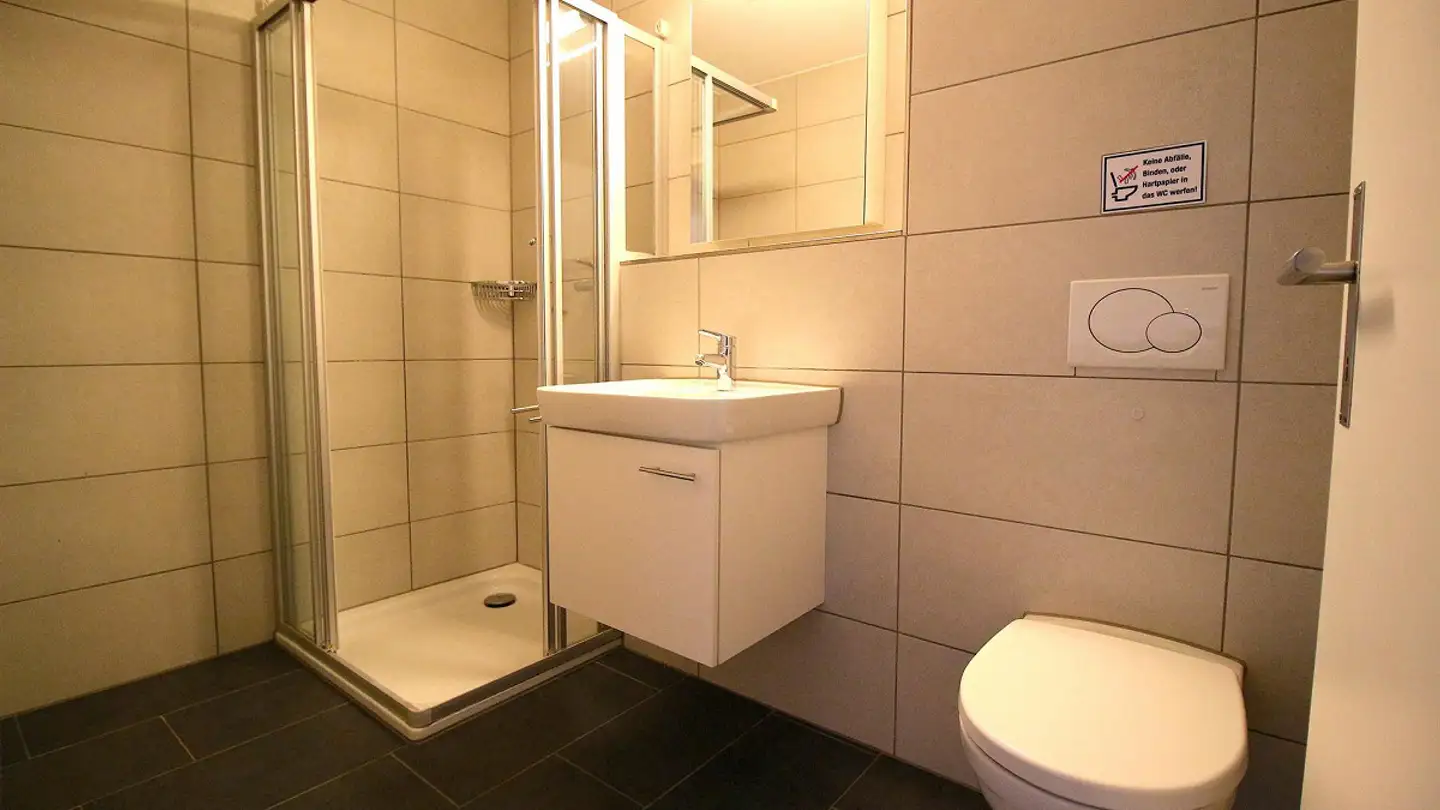 Apartment for rent - Kantonsstrasse 9, 8864 Reichenburg - Photo 4