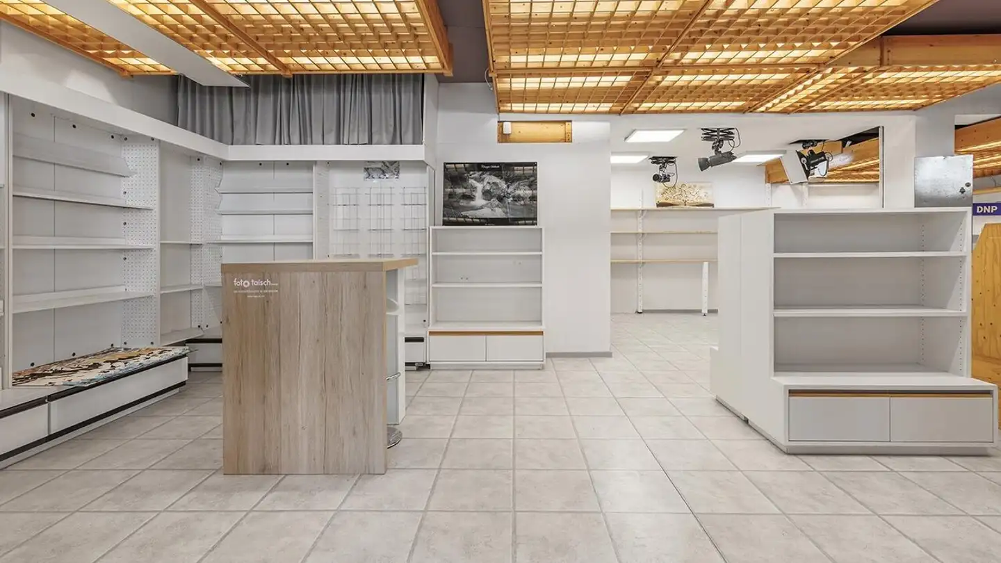 Geschäft kaufen - Stradun 400, 7550 Scuol - Foto 2