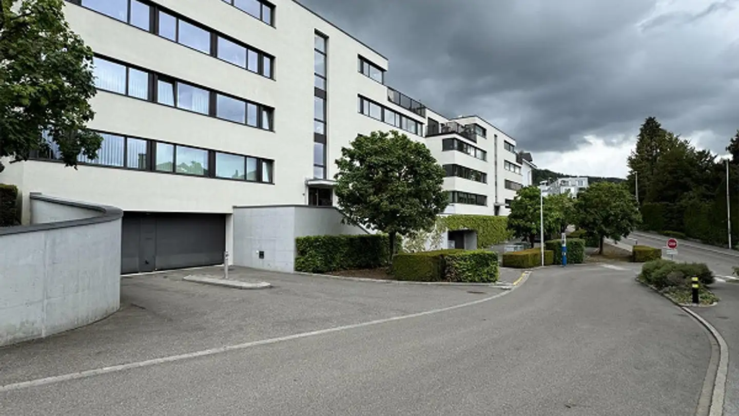 Tiefgaragenstellplatz mieten - Rütelerstrasse 27, 8810 Horgen - Foto 3