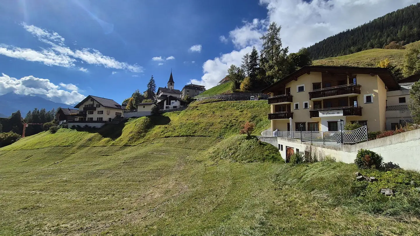 Appartement à vendre - Oberer Schluochtweg 3, 7494 Davos Wiesen