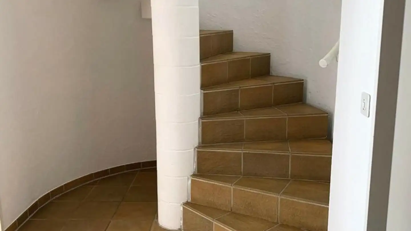 Apartment for rent - Aubrigstrasse 5, 8635 Dürnten - Photo 4