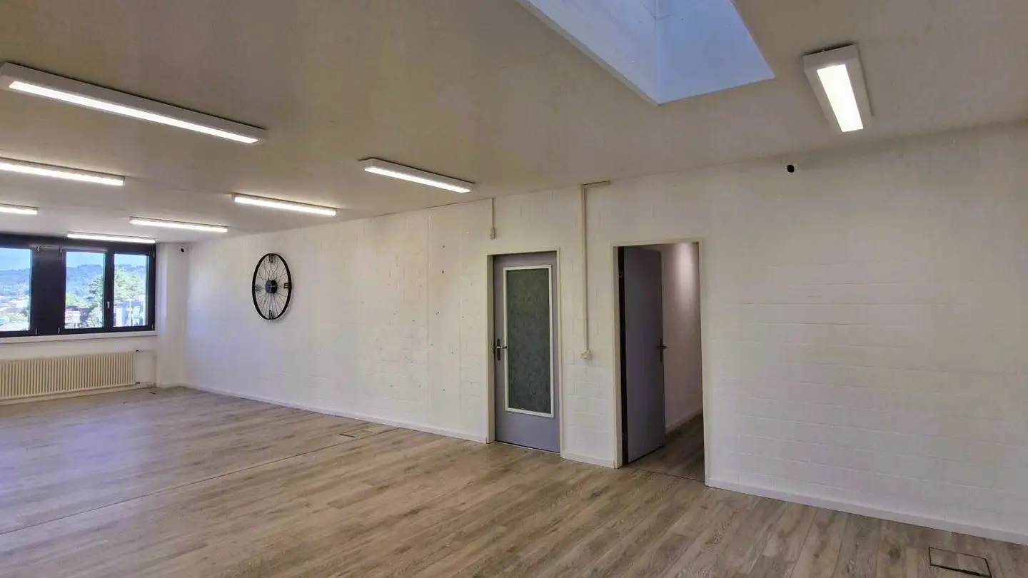 Gewerbe mieten - Unterdorfstrasse 4, 5212 Hausen AG - Foto 2