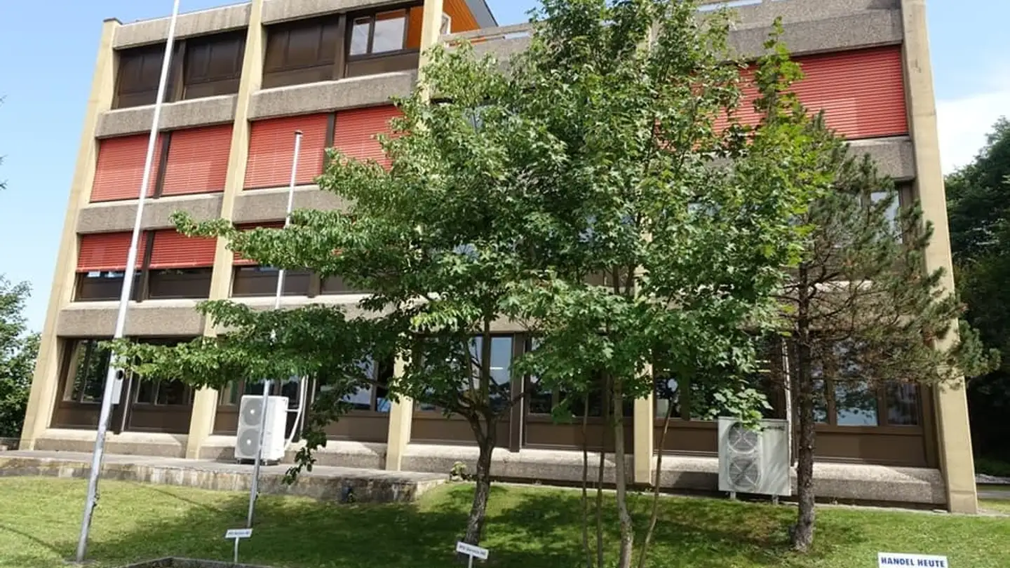 Commercial for rent - Industriestrasse 37, 3178 Bösingen - Photo 2