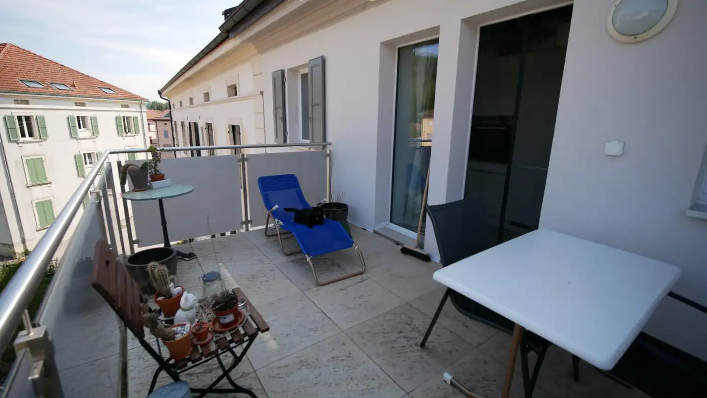 Wohnung mieten - Le Preyel 1, 2108 Couvet - Foto 4
