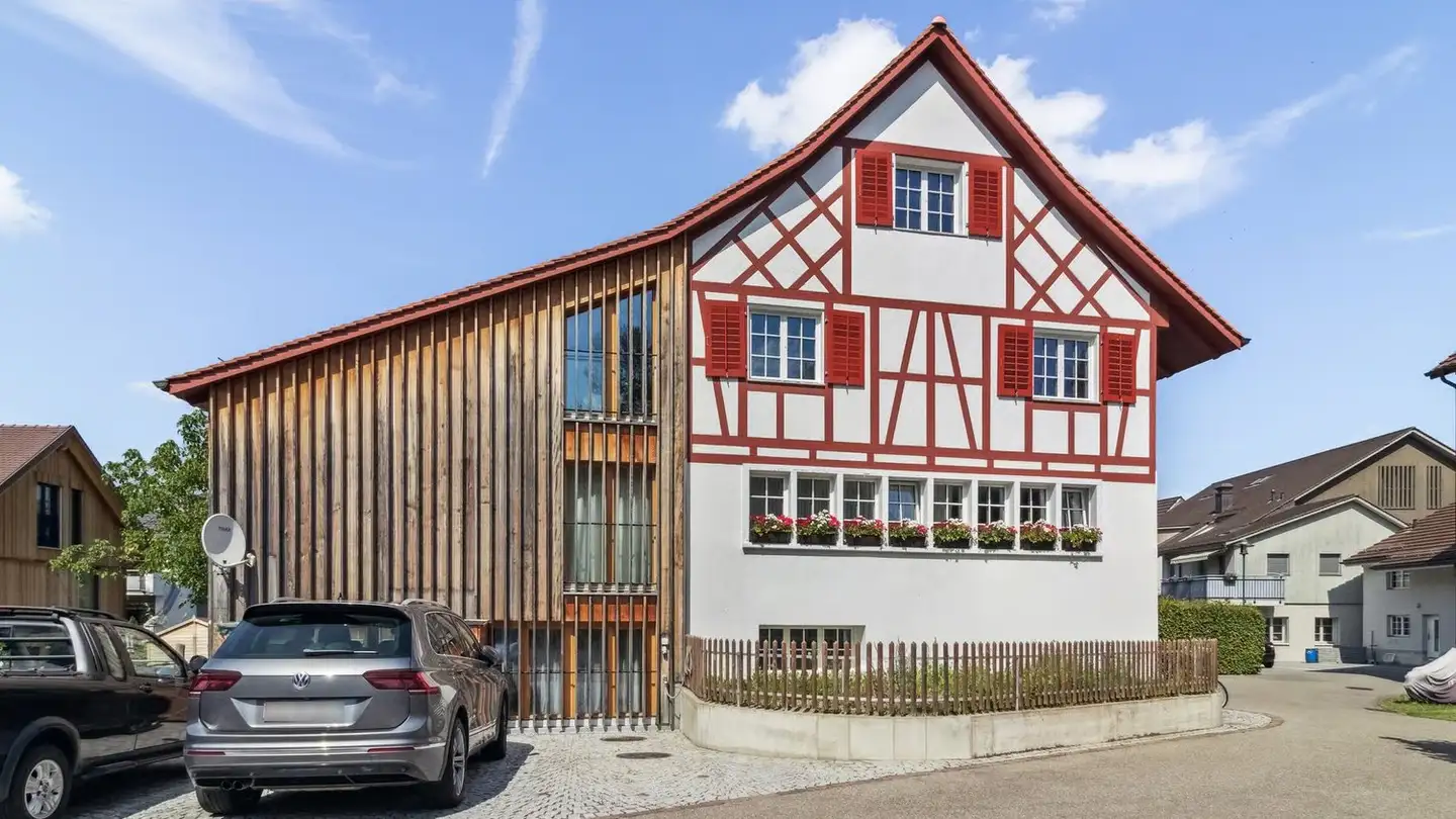 Maisonette mieten - Dübendorfstrasse 10, 8117 Fällanden