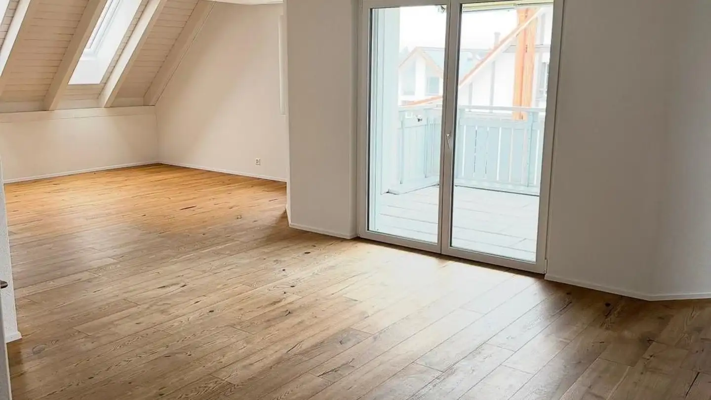 Wohnung mieten - Sonnenbühlstrasse 4a, 8181 Höri