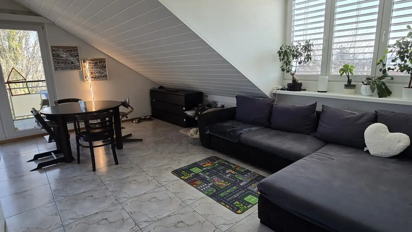 Attique à louer - Höhenstrasse 1a, 8154 Oberglatt ZH - Photo 2