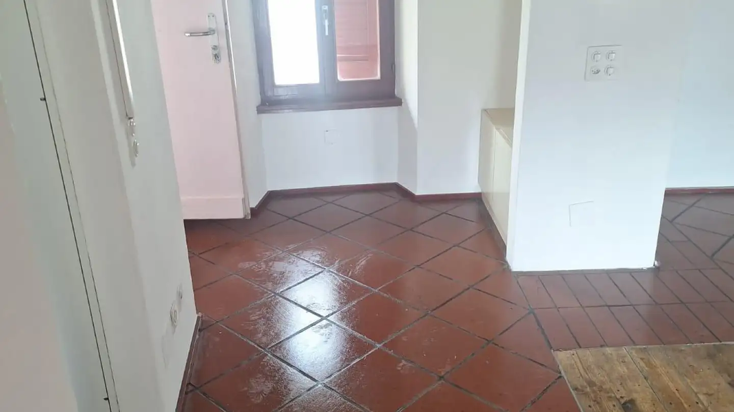Apartment for rent - Via San Gottardo, 6500 Bellinzona - Photo 2