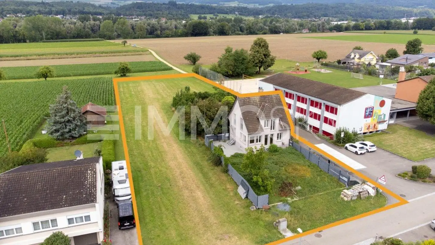 Terrain constructible à vendre - 5326 Schwaderloch