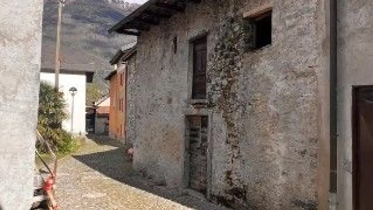 Bauernhof kaufen - A Ri All, 6523 Preonzo - Foto 2