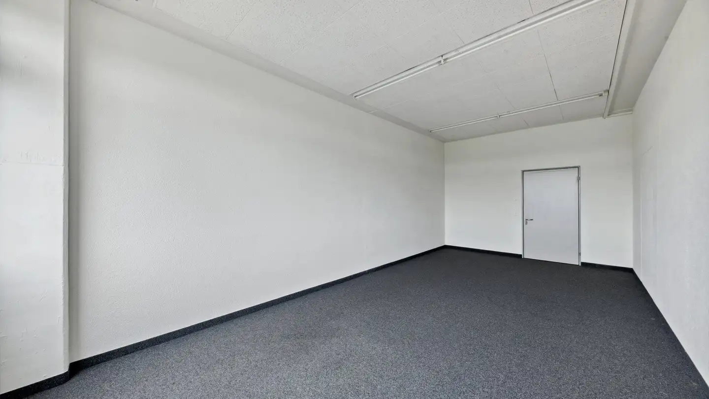 Office space for rent - Althardstrasse, 8105 Regensdorf - Photo 2