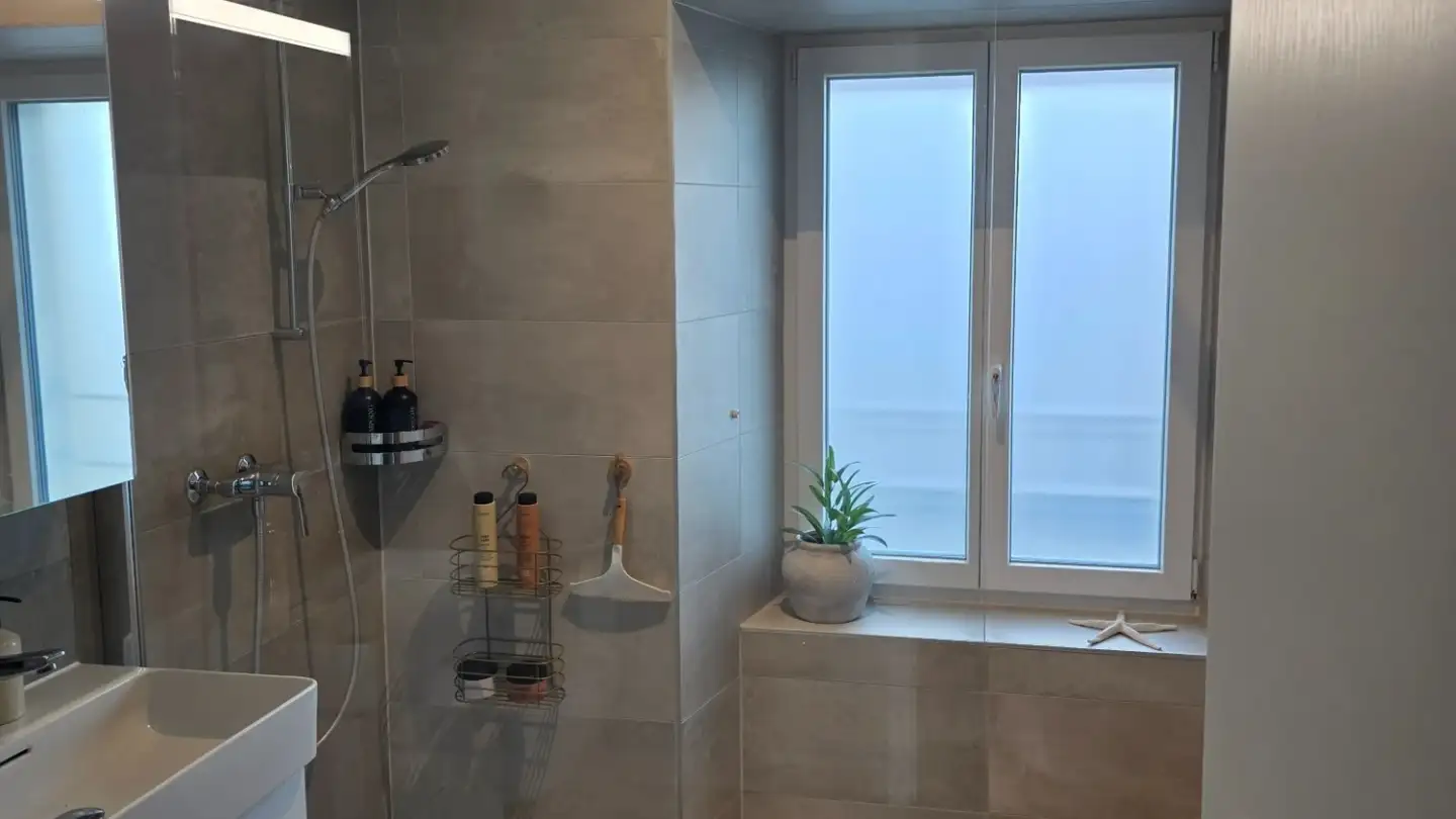 Wohnung mieten - Routes Des Vieux-Prés, 2054 Chézard-St-Martin - Foto 3