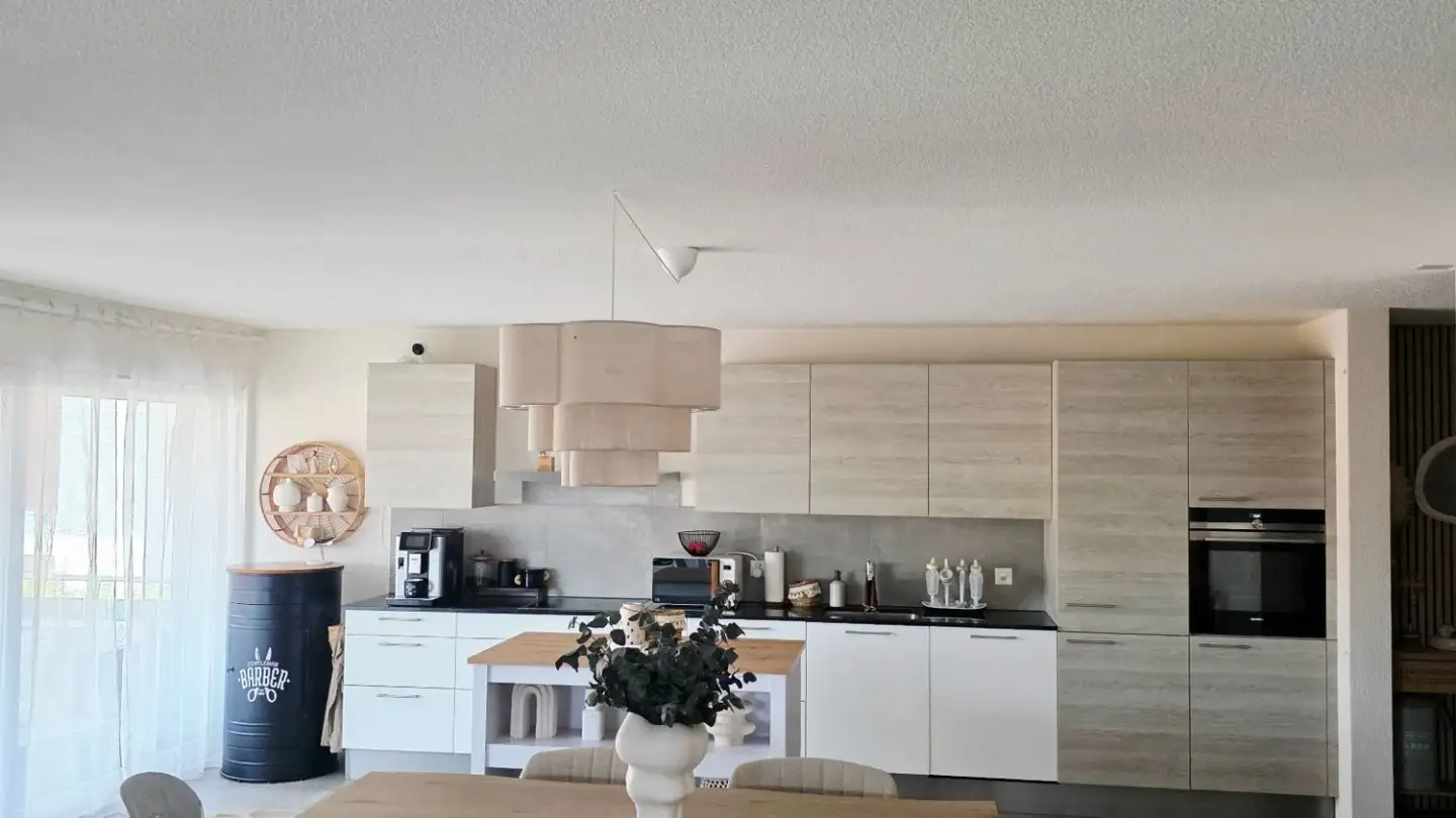Wohnung mieten - Routes Des Vieux-Prés, 2054 Chézard-St-Martin - Foto 2