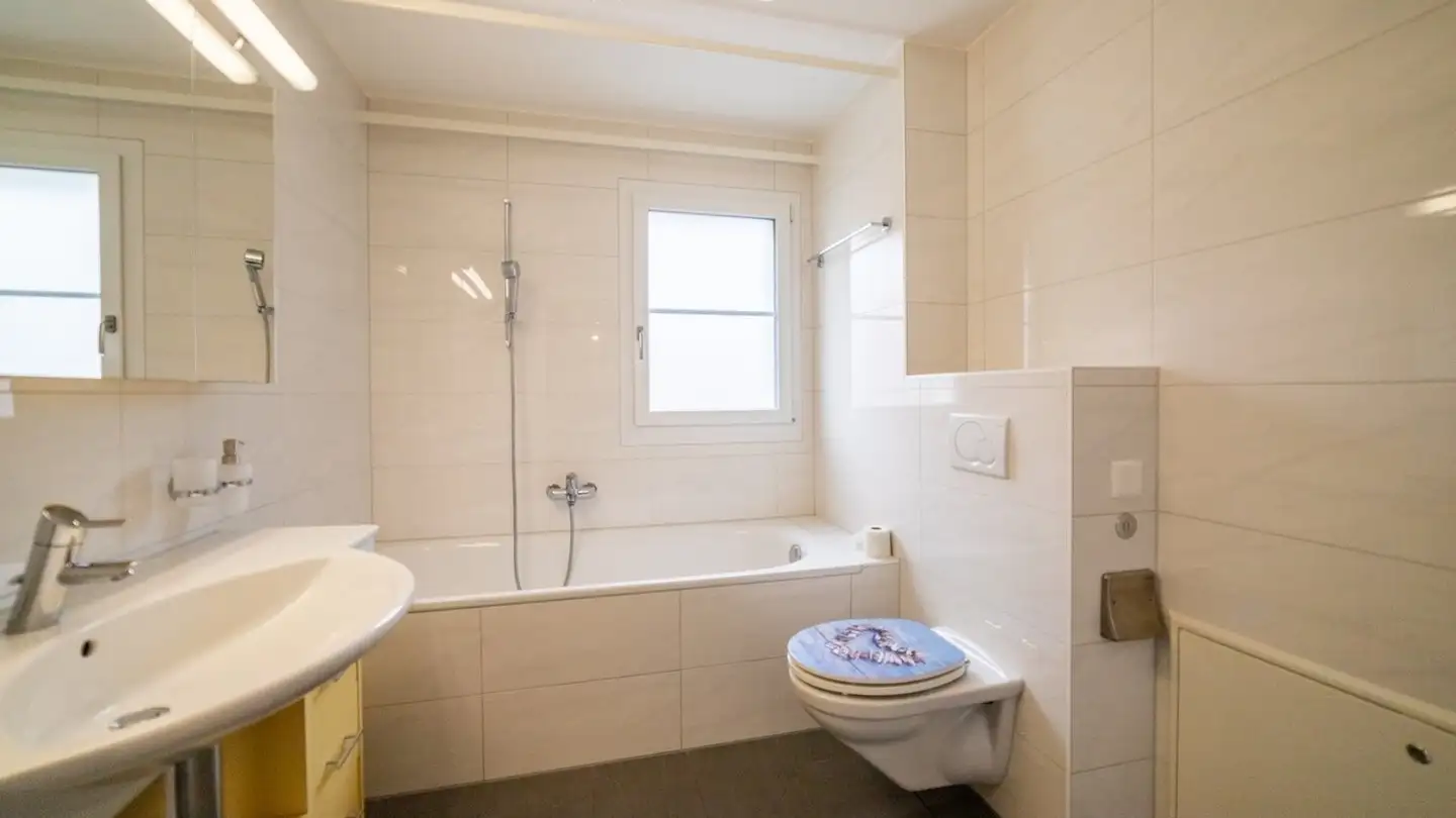 Wohnung mieten - 3216 Ried b. Kerzers - Foto 2