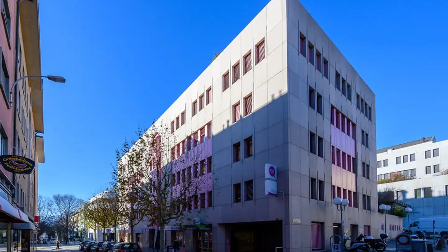 Commercial for rent - Avenue De La Gare 36, 1950 Sion