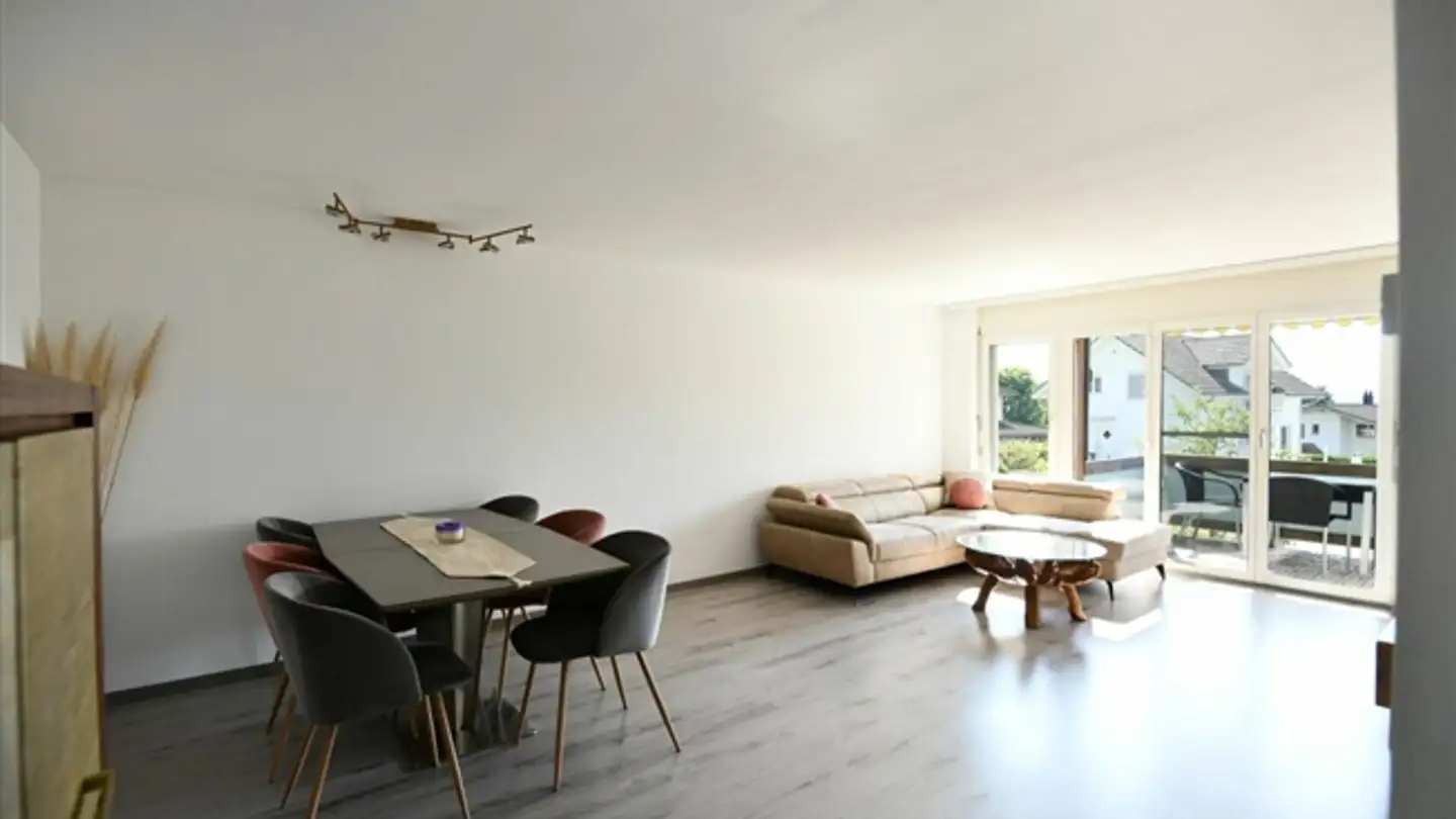 Appartamento in vendita - Lohrihof 9, 6404 Greppen - Photo 2