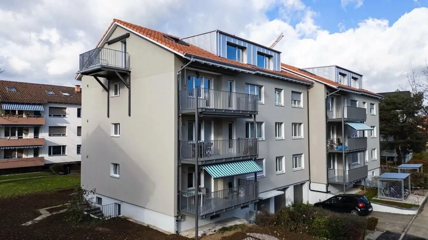 Appartement à louer - Aeussere Lange Heid 8, 4142 Münchenstein