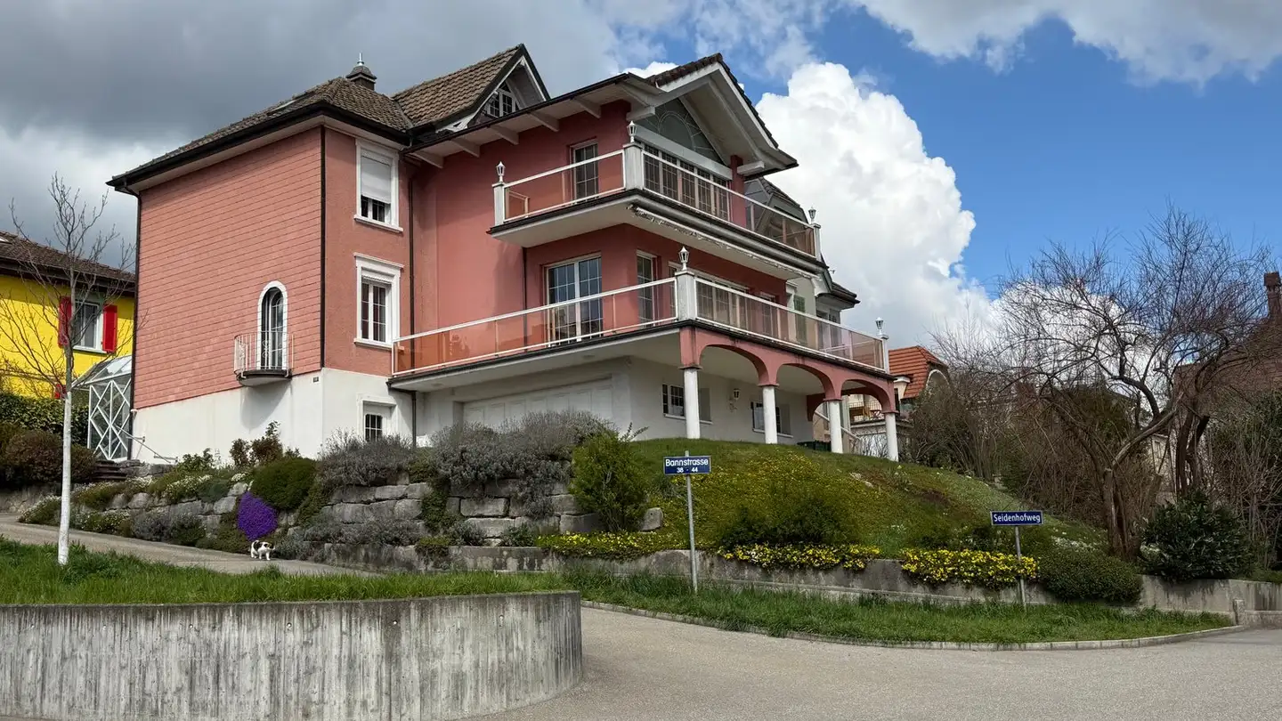 Single house for sale - 4600 Olten
