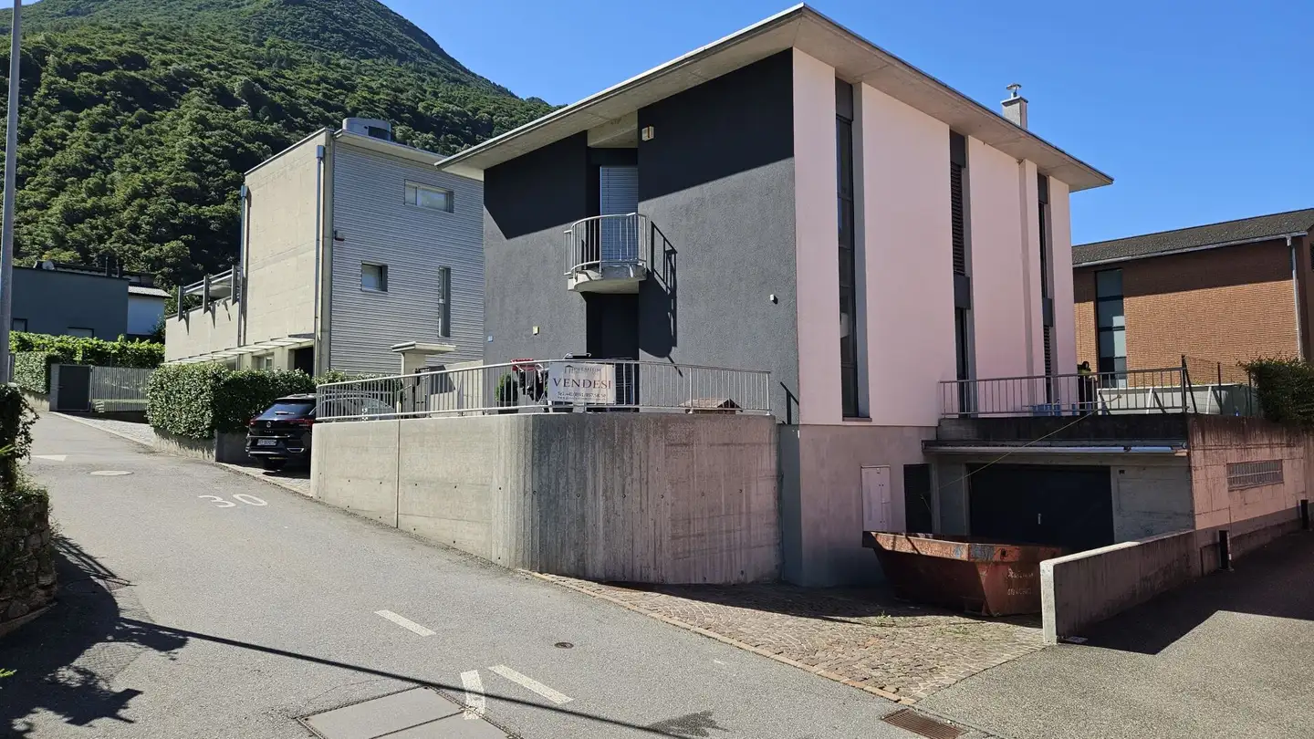 Casa singola in vendita - 6517 Arbedo - Photo 2