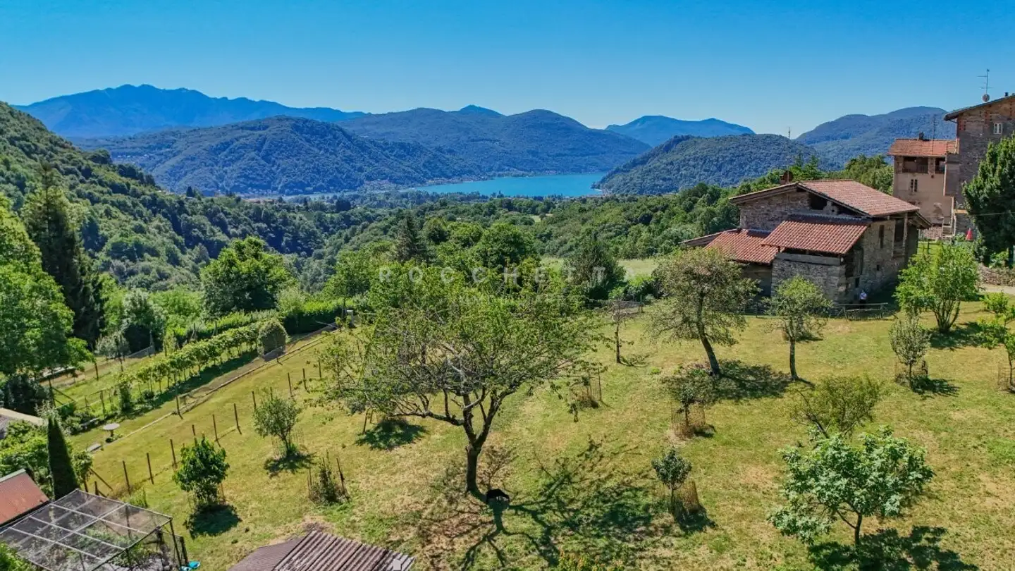 Single house for sale - Moriscio, 6986 Curio