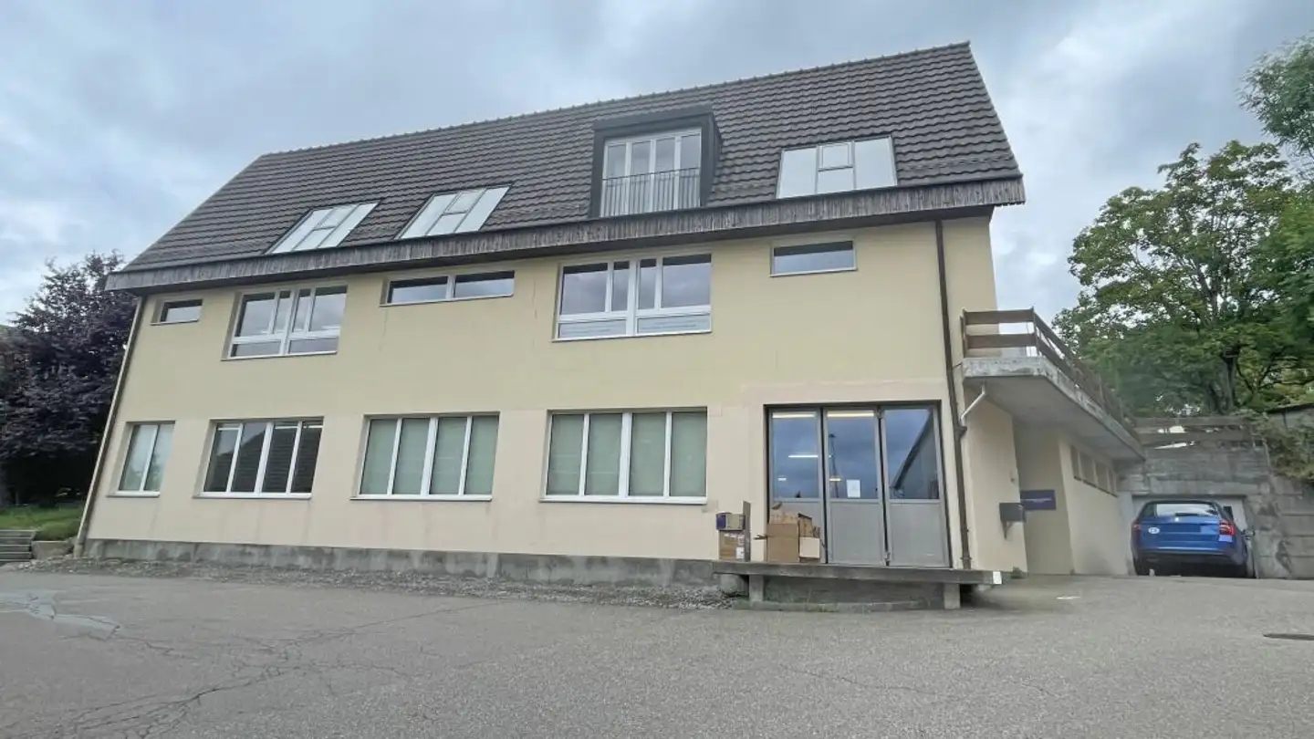 Mixed-use building for sale - Sonderstrasse 7, 9034 Eggersriet