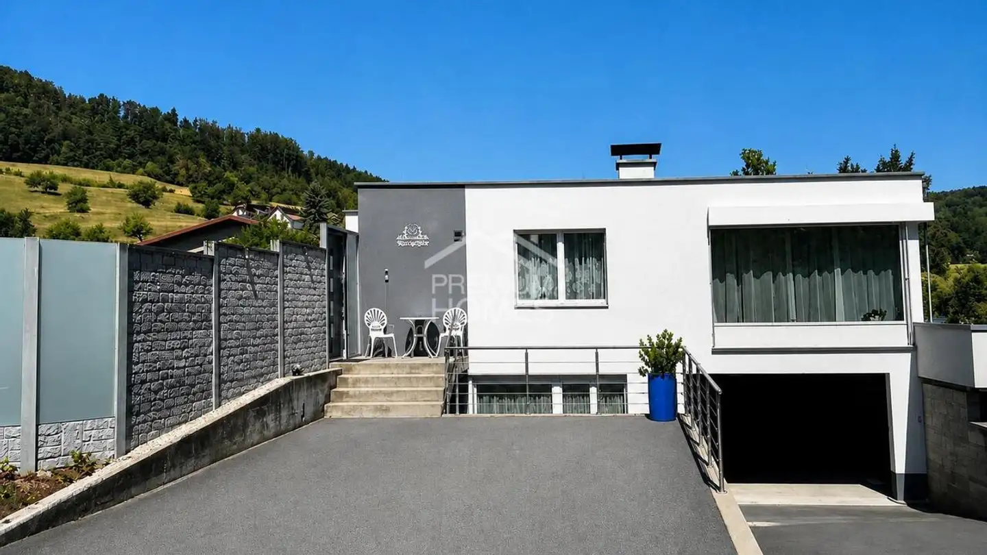 Single house for sale - 5273 Oberhofen AG