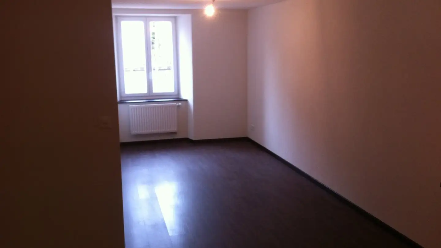 Wohnung mieten - 1450 Le Château-de-Ste-Croix - Foto 2