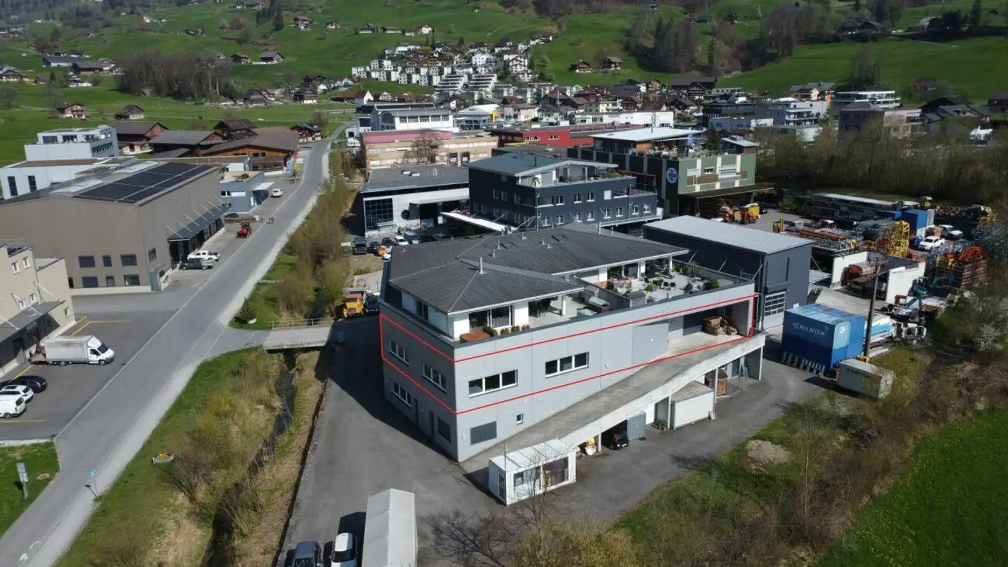 Fabrik mieten - Industriestrasse 23, 6064 Kerns