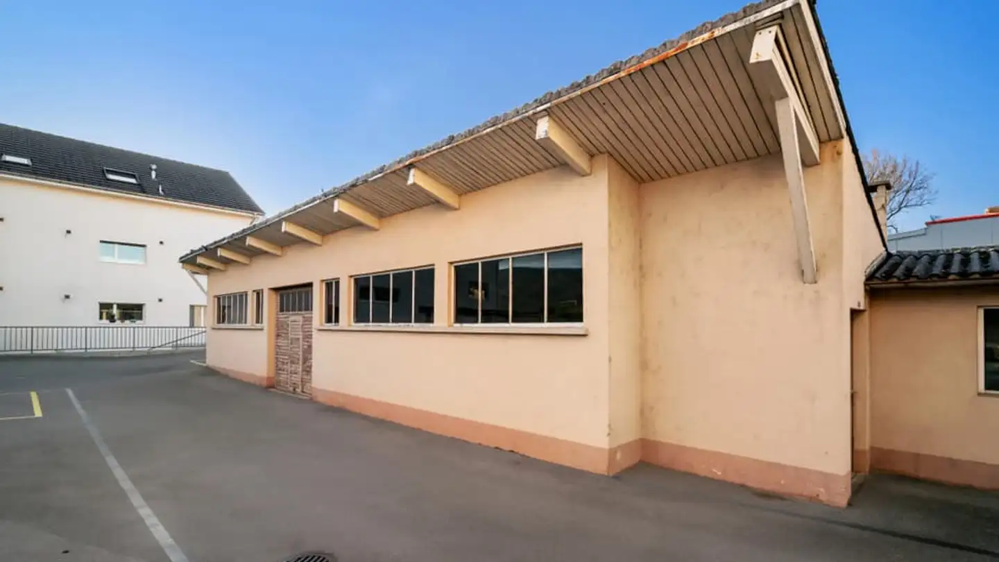 Commercial for rent - 2852 Courtételle - Photo 3