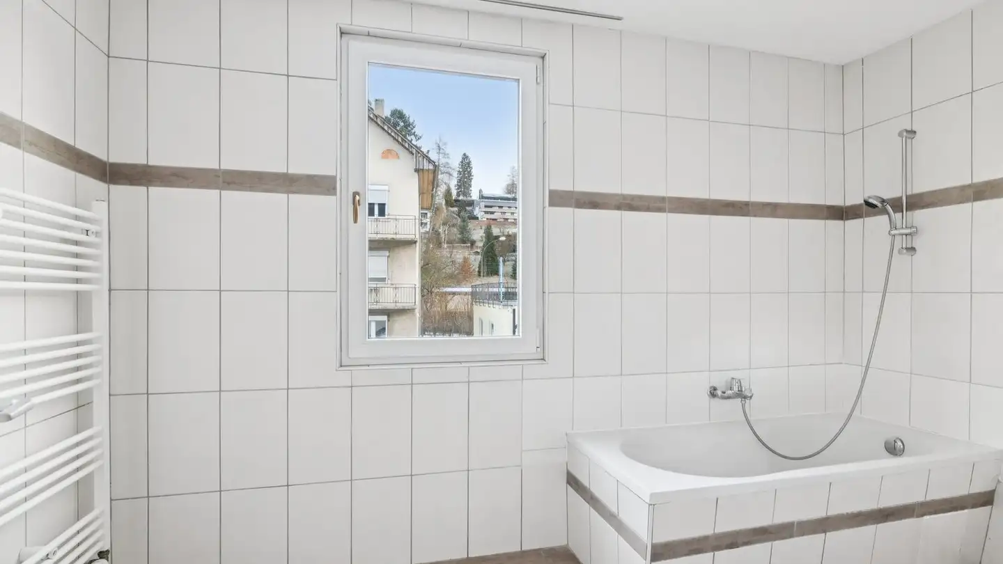 Wohnung mieten - Place De La Gare 7, 2735 Malleray - Foto 3