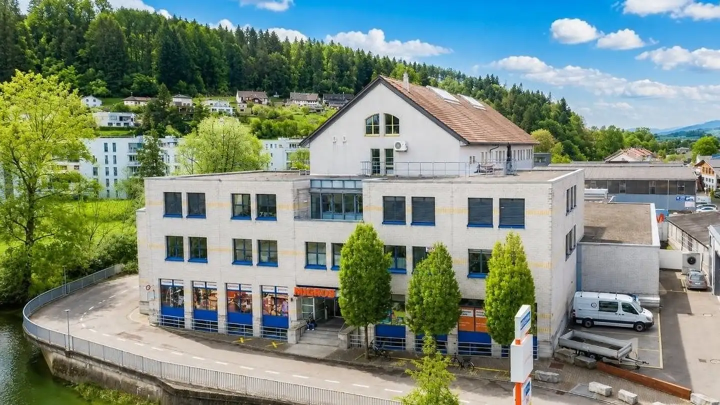 Commercial à louer - Picardiestrasse 3, 5040 Schöftland - Photo 3