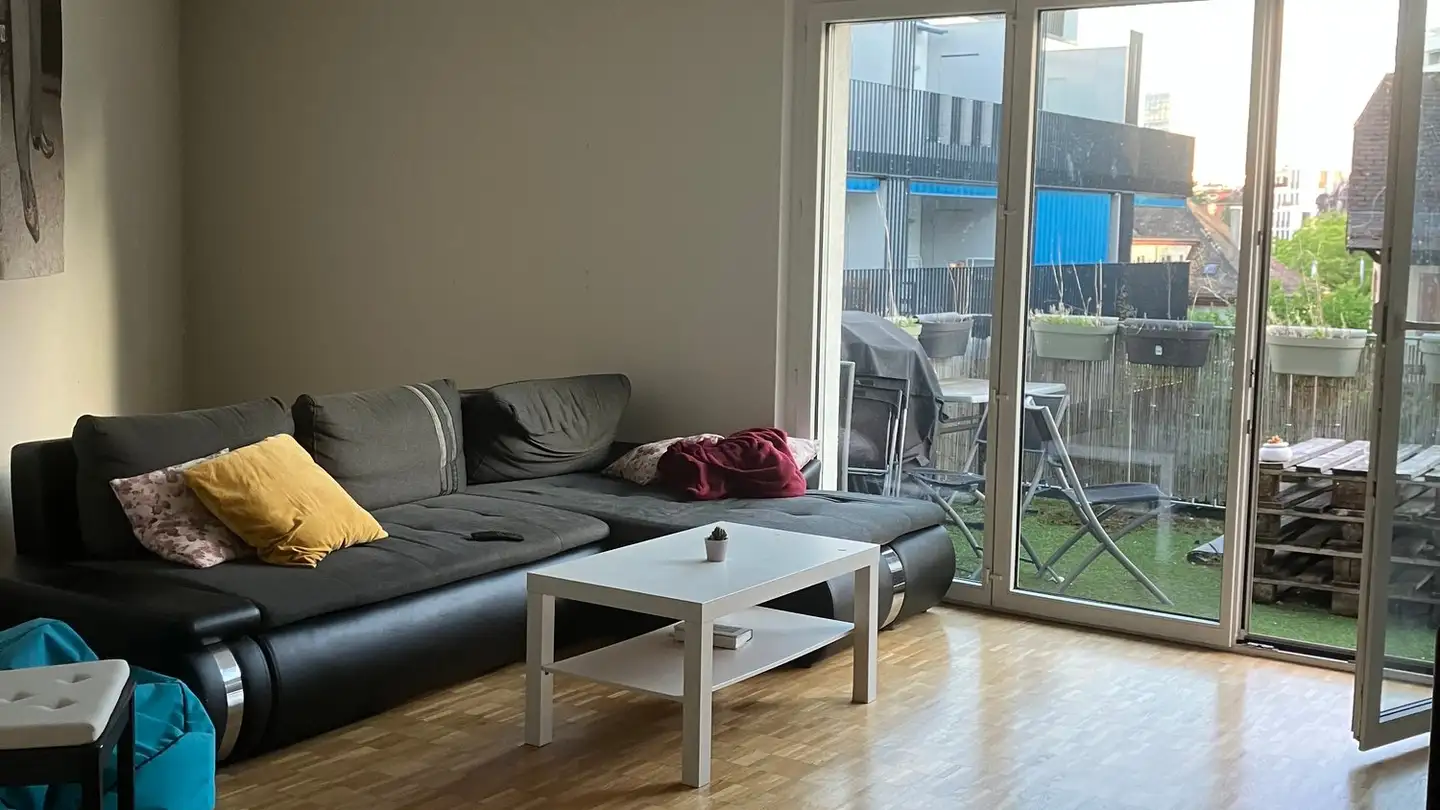 Apartment for rent - Schaffhauserstrasse 457, 8052 Zürich - Photo 2