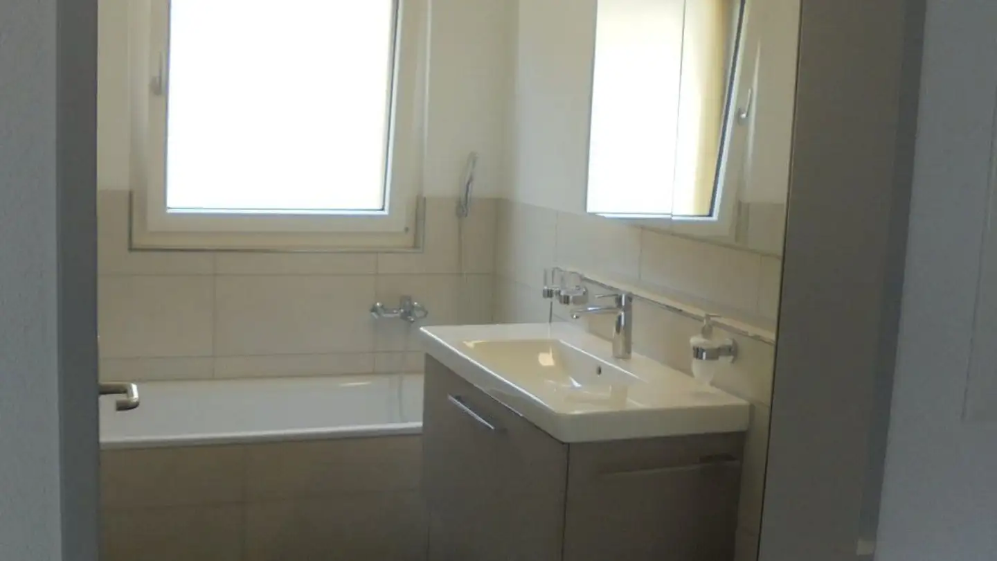 Attic flat for rent - Schulstrasse 11, 6418 Rothenthurm - Photo 3