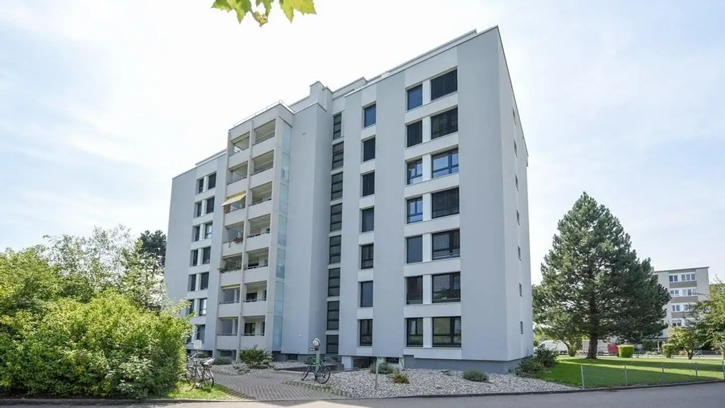 Überdachter Motorradparkplatz mieten - Forelstrasse 36, 3072 Ostermundigen