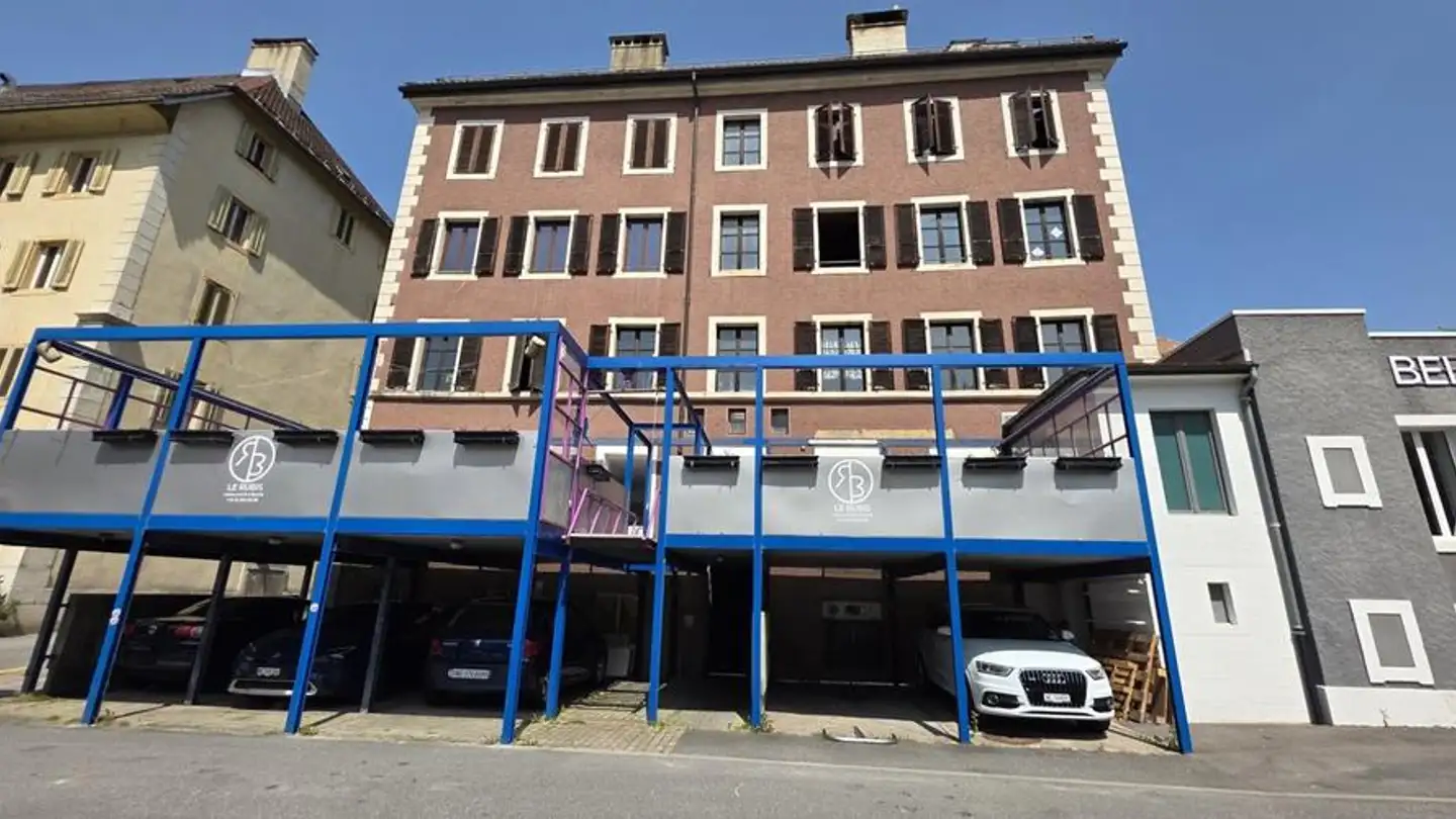 Bureau à louer - Rue Daniel-Jeanrichard 13, 2400 Le Locle