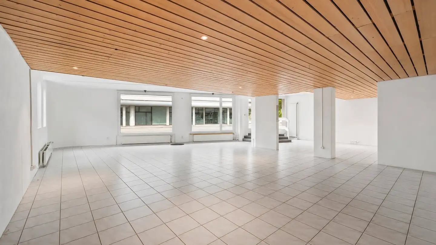 Department store for rent - 3360 Herzogenbuchsee - Photo 2