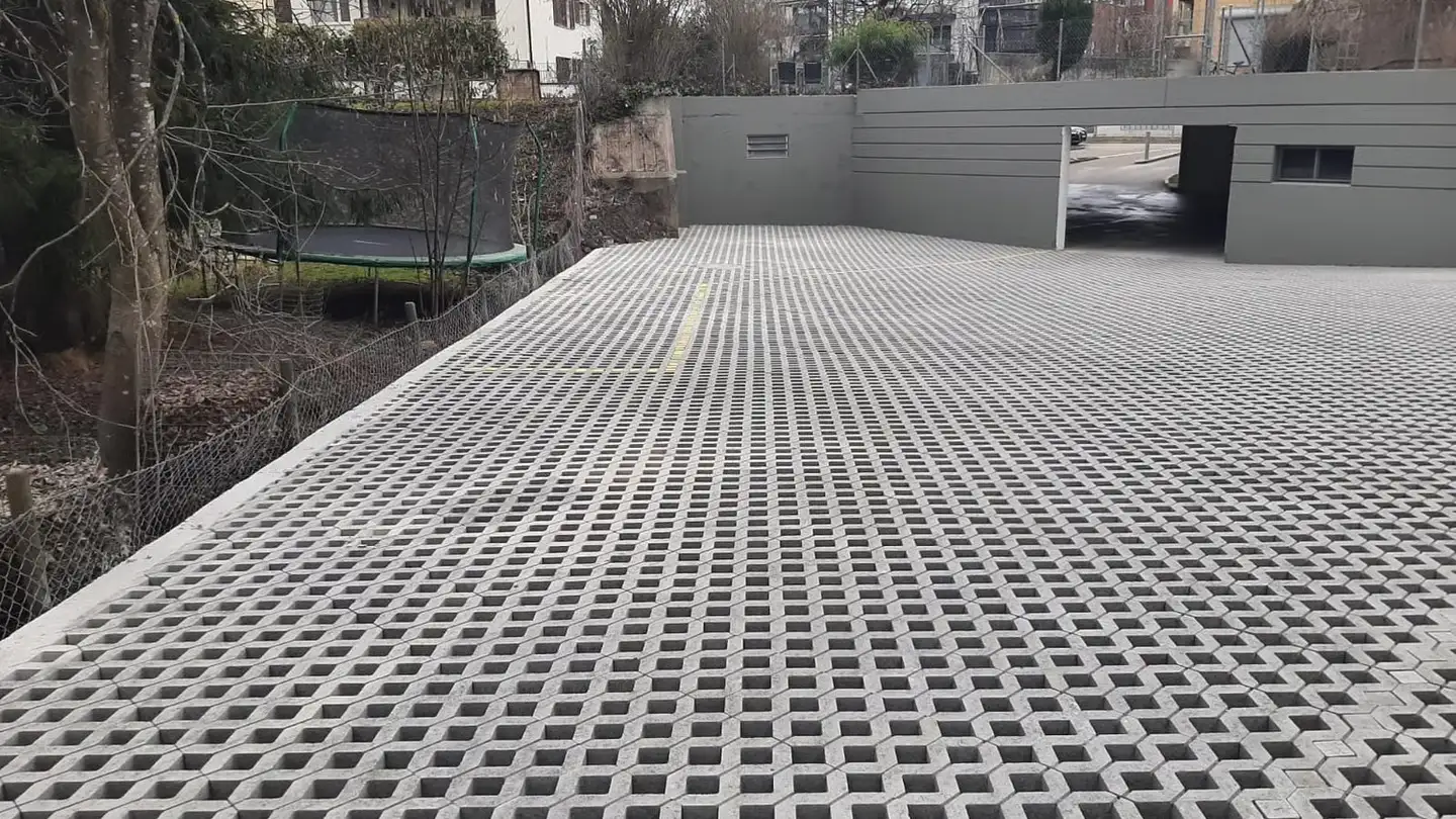 Parcheggio esterno in affitto - Usterstrasse 73, 8620 Wetzikon ZH - Foto 2