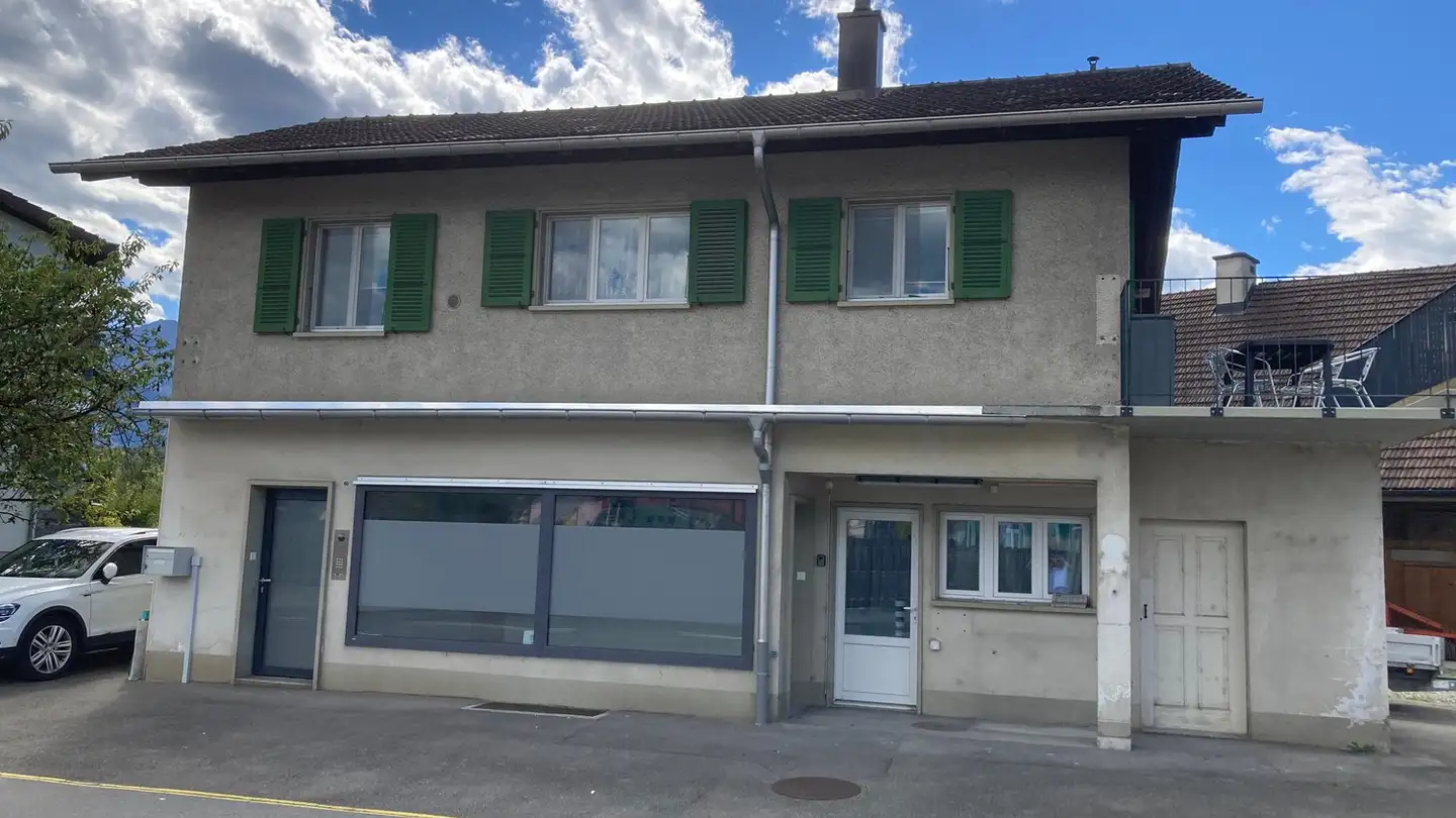 Medical practice for rent - Dorfstrasse 72, 3661 Uetendorf