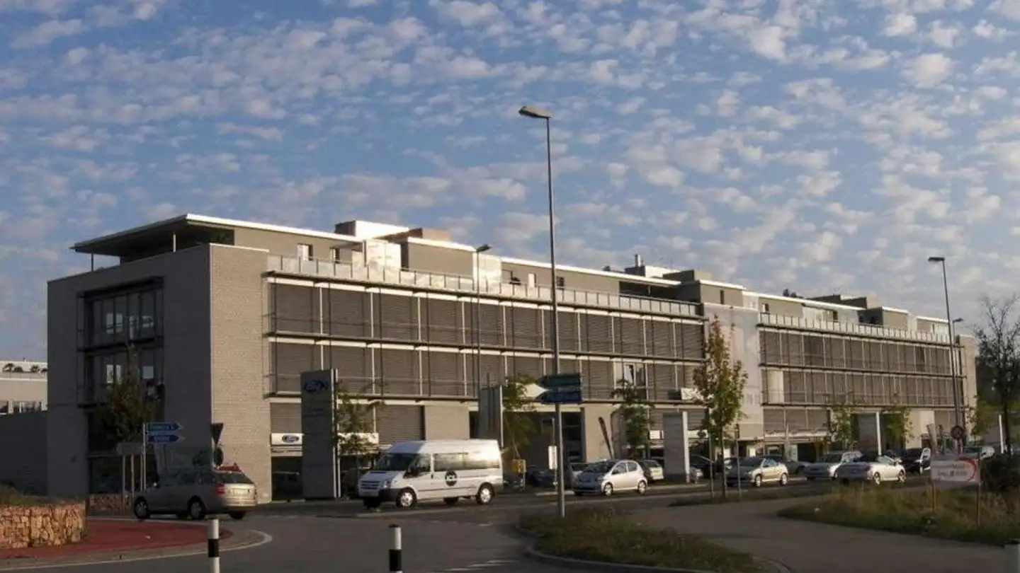 Loft mieten - Pfäffikerstrasse 34, 8610 Uster